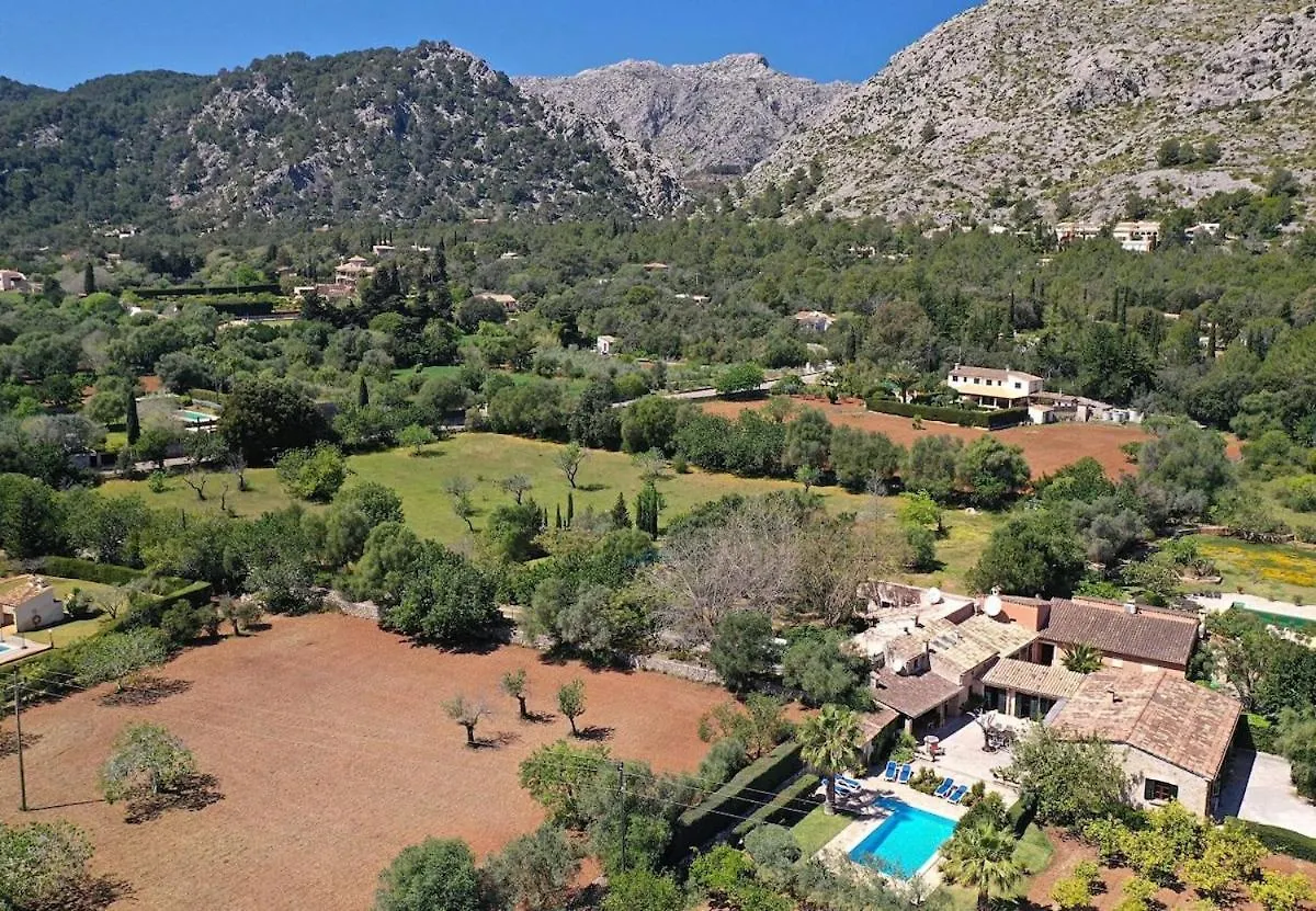 Villa Near Pollensa And Crystalline Beaches Of Cala Sant Vicenc By Renthousing Spanien